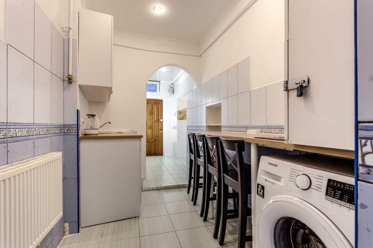 Modern Apartment In Lviv Historic Centre Exterior foto